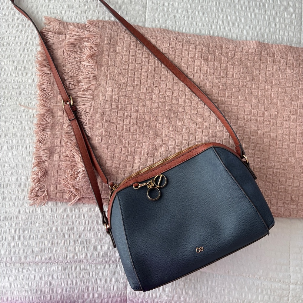 NEW CLOE BAG
